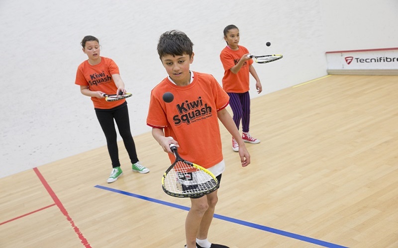 Ways to Play - Kiwi Squash Big Nix